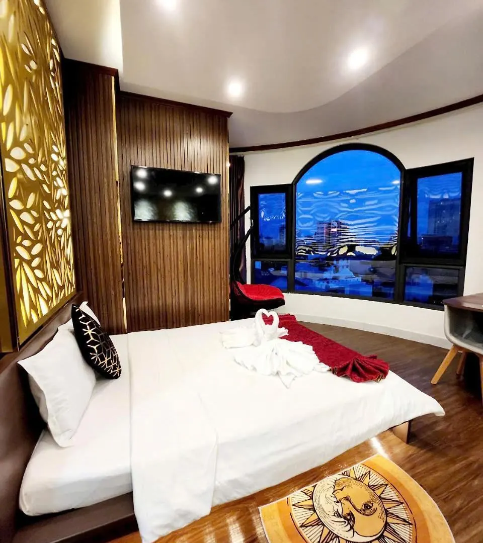 **  Ha Hotel & Apartment Vung Tau Vietnam